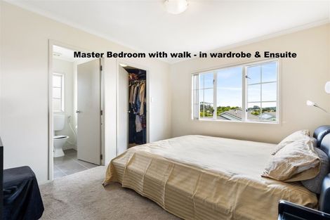 Photo of property in 15 Mulvaney Crescent, Henderson, Auckland, 0612