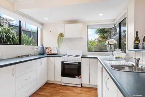 Photo of property in 10a Stillwater Crescent, Stillwater, Silverdale, 0993