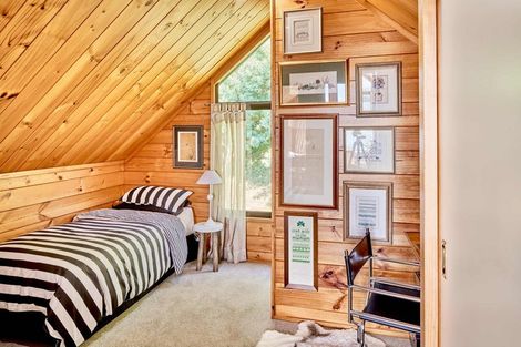 Photo of property in 41 Leeward Drive, Whitby, Porirua, 5024