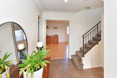 Photo of property in 8 Scotsmoor Drive, Wattle Downs, Auckland, 2103
