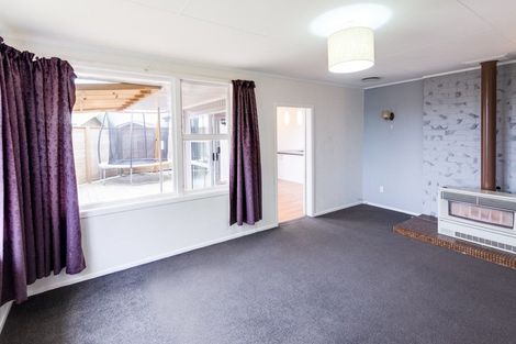 Photo of property in 2 Takahe Place, Tokoroa, 3420