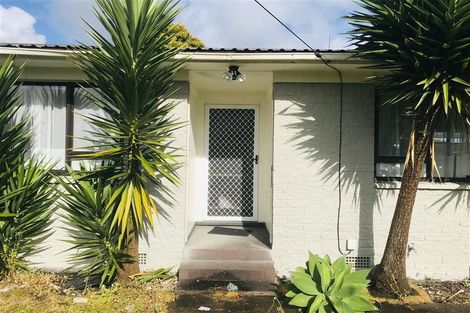 Photo of property in 15 Edinburgh Avenue, Rosehill, Papakura, 2113