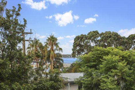 Photo of property in 60 Princes Street, Northcote Point, Auckland, 0627
