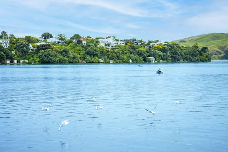 Photo of property in 47 Exploration Way, Whitby, Porirua, 5024