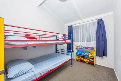 Photo of property in 526a Swanson Road, Ranui, Auckland, 0612