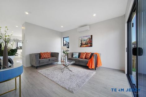 Photo of property in 51 Kairakau Street, Papakura, 2110