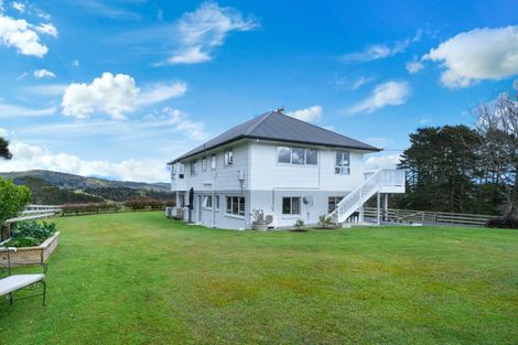Photo of property in 90 Mcentee Road, Waitakere, Auckland, 0816