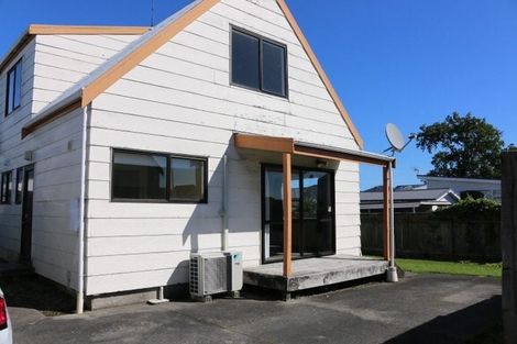 Photo of property in 46 Fitchett Street, Palmerston North, 4410