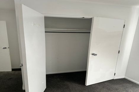 Photo of property in 24 Garton Drive, Massey, Auckland, 0614