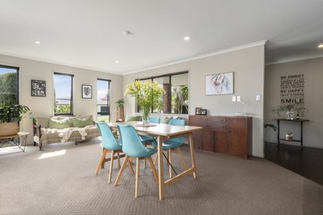 Photo of property in 2 Lochay Place, Pyes Pa, Tauranga, 3112