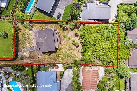Photo of property in 28 Parr Terrace, Castor Bay, Auckland, 0620