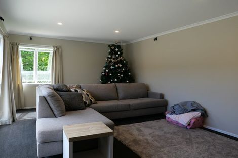 Photo of property in 37 Gallipoli Place, Paraparaumu, 5032