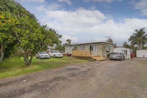 Photo of property in 66 Robinson Road, Whitianga, 3510