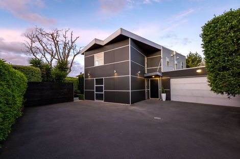 Photo of property in 51 Oxley Avenue, St Albans, Christchurch, 8014