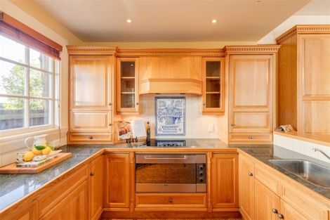 Photo of property in 27 Leinster Road, Merivale, Christchurch, 8014