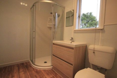 Photo of property in 27 Kirby Street, Glendene, Auckland, 0602