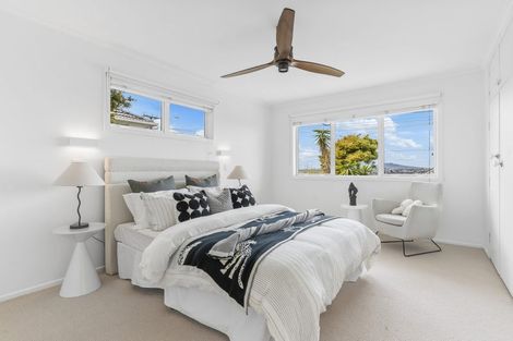 Photo of property in 2/104 Sylvan Avenue, Northcote, Auckland, 0627