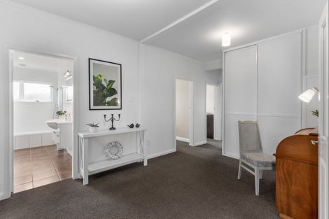 Photo of property in 58 Auckland Road, Greenmeadows, Napier, 4112