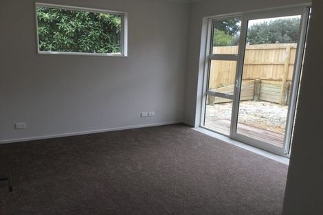 Photo of property in 9 Church Street, Winton, 9720