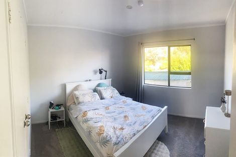 Photo of property in 1/38 Kaipatiki Road, Glenfield, Auckland, 0629