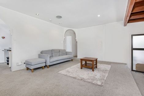 Photo of property in 3 Poutini Place, Manurewa, Auckland, 2102