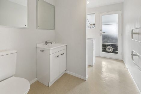 Photo of property in 24a Gurkha Crescent, Khandallah, Wellington, 6035