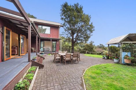 Photo of property in 3 Roseveare Grove, Te Marua, Upper Hutt, 5018