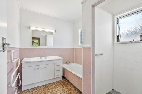 Photo of property in 41 Manse Street, Kensington, Whangarei, 0112