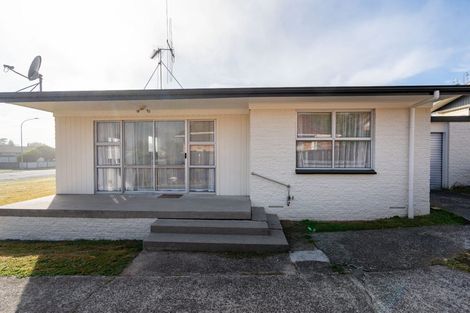 Photo of property in 73 Bremworth Avenue, Dinsdale, Hamilton, 3204