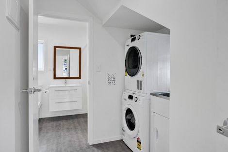 Photo of property in 5 Dorset Street, Opunake, 4616