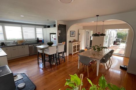 Photo of property in 24 Amaru Road, One Tree Hill, Auckland, 1061