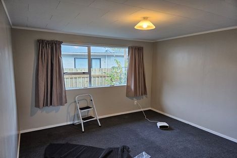 Photo of property in 1/51 Hartford Crescent, Totara Park, Upper Hutt, 5018