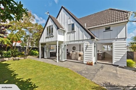 Photo of property in 3/14 Otakau Road, Milford, Auckland, 0620
