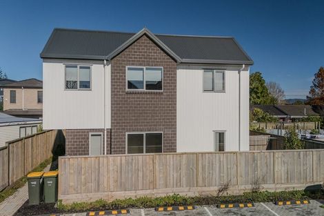 Photo of property in 7/51 Wharf Road, Te Atatu Peninsula, Auckland, 0610