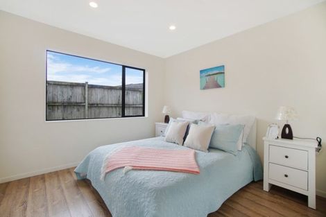 Photo of property in 20 Speyside Crescent, Flat Bush, Auckland, 2016