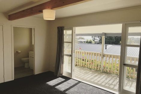 Photo of property in 119 Wairau Road, Oakura, 4314