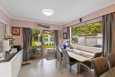 Photo of property in 5 Mayfair Place, Tokoroa, 3420