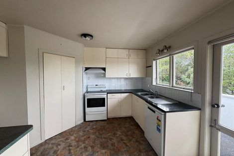 Photo of property in 5 Barker Rise, Northcross, Auckland, 0632
