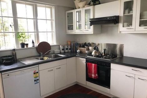 Photo of property in 2/177 Jervois Road, Herne Bay, Auckland, 1011