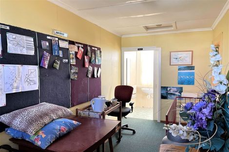 Photo of property in 35 Main Road, Owaka, 9535