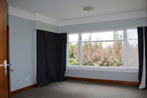 Photo of property in 4 Hillside Terrace, Saint Johns Hill, Whanganui, 4500