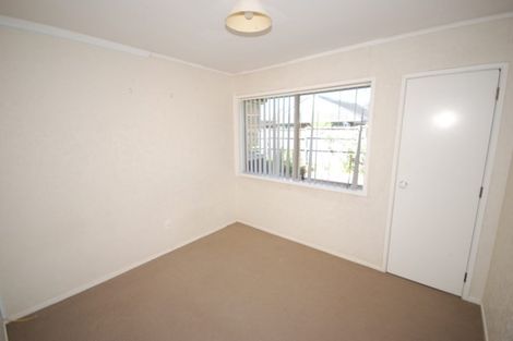 Photo of property in 32 Millhouse Drive, Northpark, Auckland, 2013