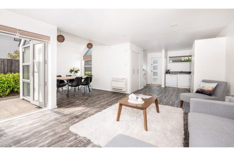 Photo of property in 130 Sherborne Street, St Albans, Christchurch, 8014