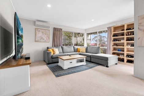 Photo of property in 1/14 William Roberts Road, Pakuranga, Auckland, 2010