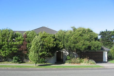 Photo of property in 179 Westchester Drive, Churton Park, Wellington, 6037