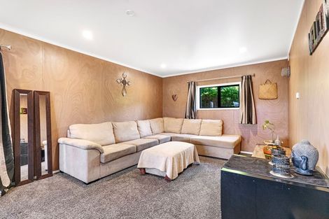 Photo of property in 1 Bata Place, Pomare, Rotorua, 3015