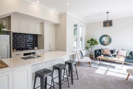 Photo of property in 51 Tinakori Road, Thorndon, Wellington, 6011