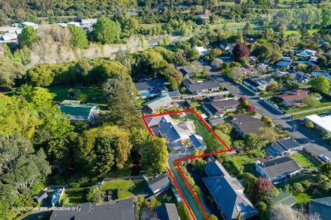 Photo of property in 450 Te Moana Road, Waikanae, 5036