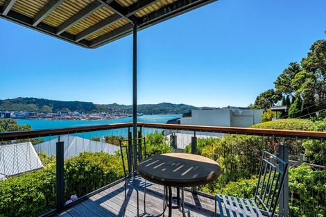 Photo of property in 40b The Crescent, Roseneath, Wellington, 6011
