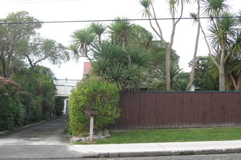 Photo of property in 23 Kaitawa Crescent, Paraparaumu, 5032